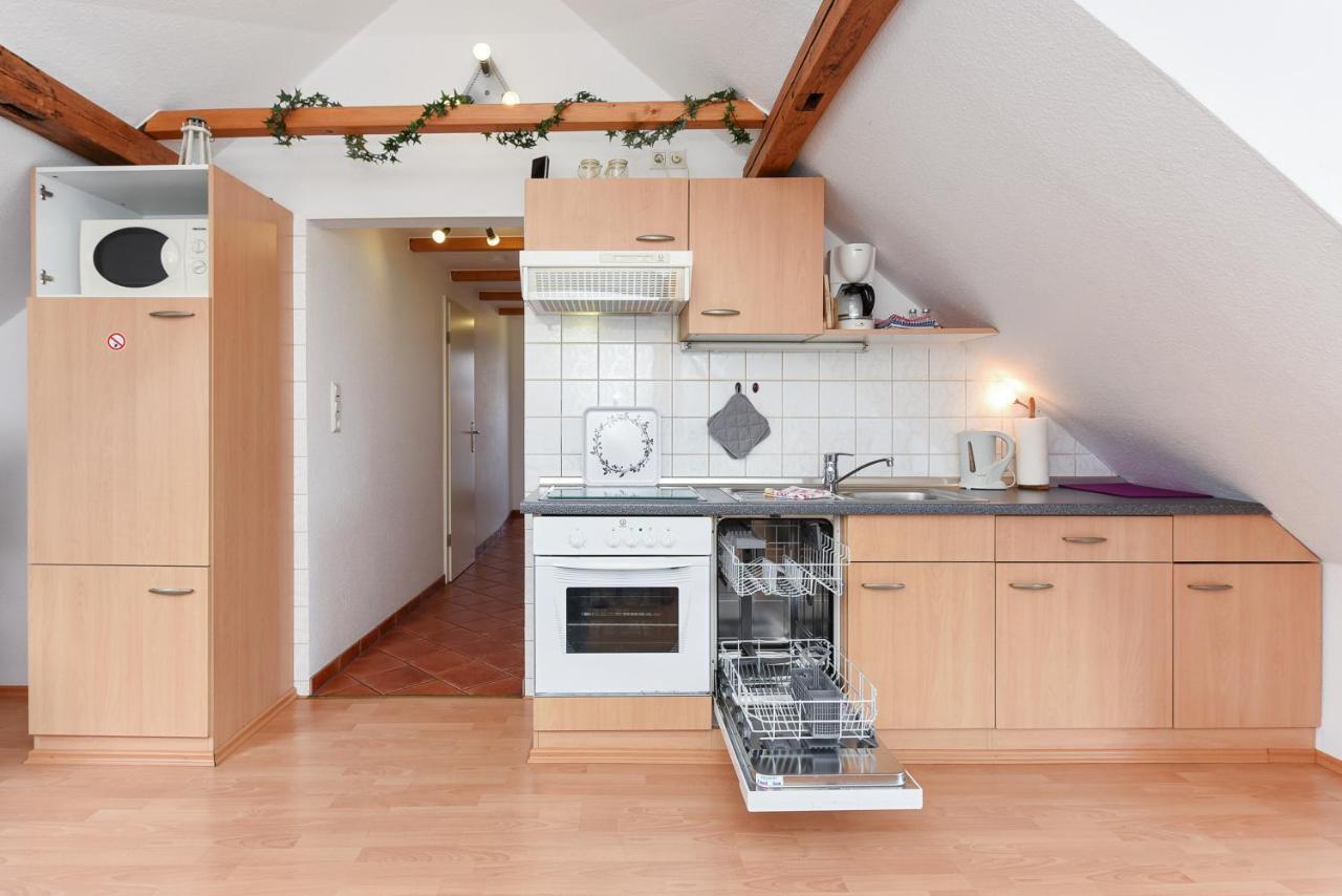 Ferienwohnungen Im Haus Friesische Weite Schillig Exterior photo