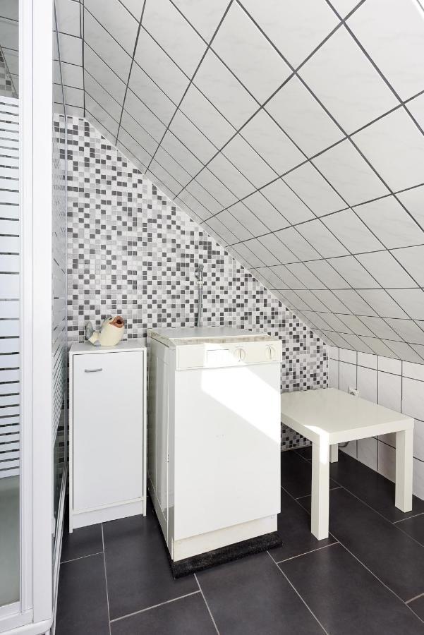 Ferienwohnungen Im Haus Friesische Weite Schillig Exterior photo
