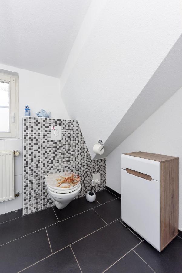 Ferienwohnungen Im Haus Friesische Weite Schillig Exterior photo